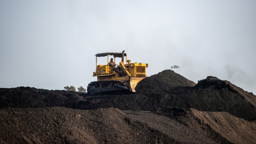 Ramalan Harga Batu Bara Pekan Ini Setelah Penurunan Mingguan Pasar Global Energi