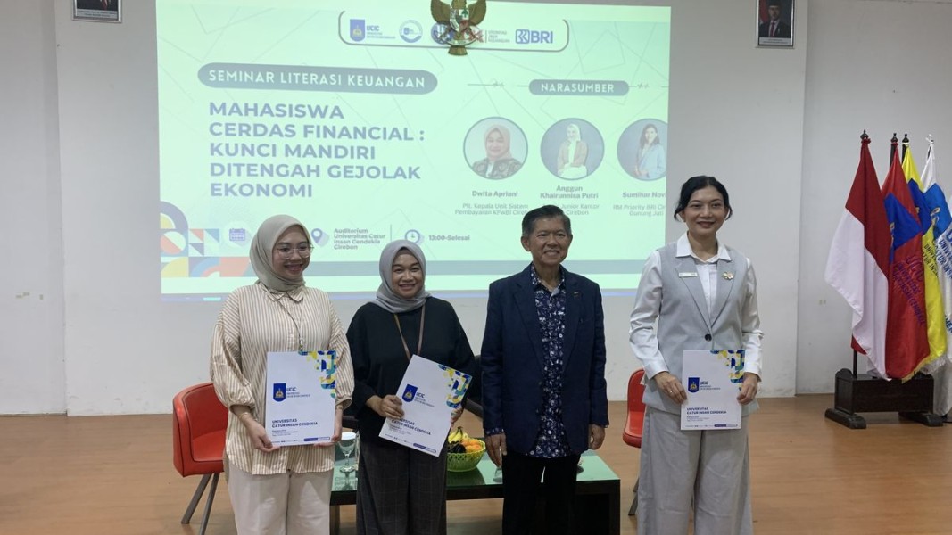 UCIC Gelar Seminar Literasi Keuangan untuk Mahasiswa Hadapi Gejolak Finansial