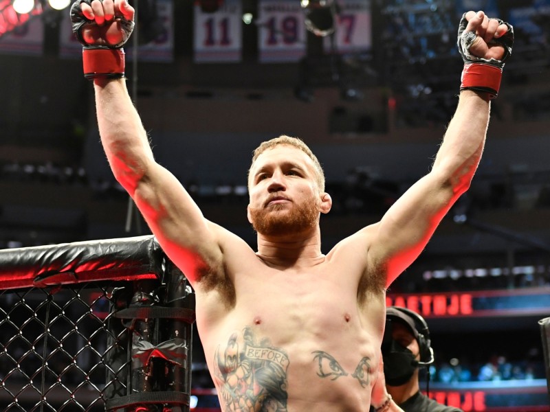 Justin Gaethje Ungkap Alasan Hindari Laga Trilogi dengan Dustin Poirier di UFC