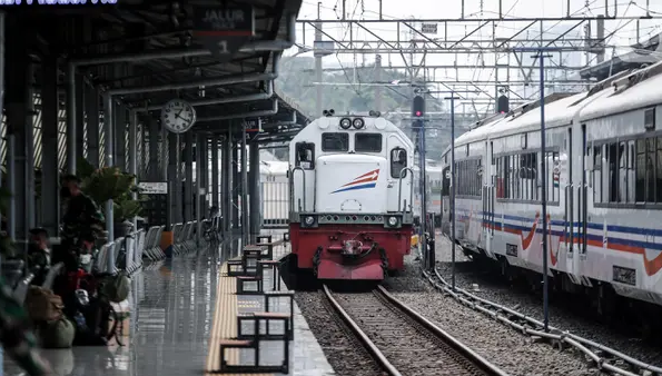Peningkatan Permintaan Selama Lebaran, KAI Daop 2 Bandung Tambah Lima Rangkaian Kereta Api