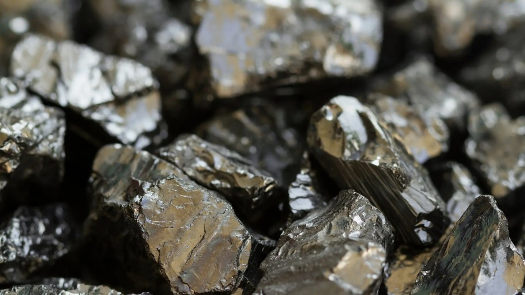 Indonesia Kendalikan Harga Nikel Dunia melalui Strategi Industri dan Ekspor Terukur