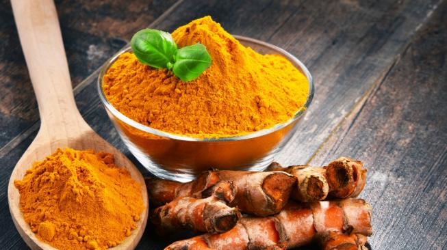 Kajian Ilmiah Manfaat Temulawak dalam Terapi Herbal Modern