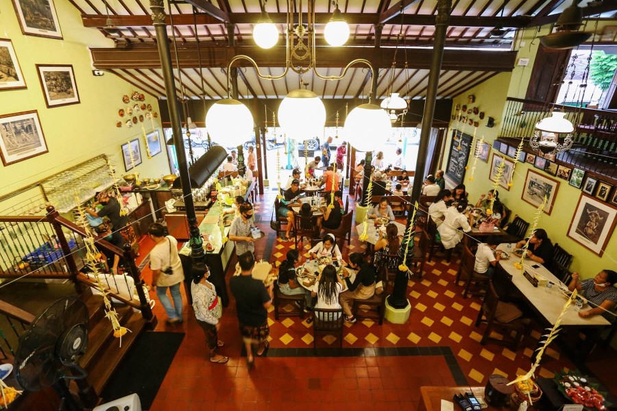 10 Rekomendasi Tempat Kuliner Terbaik Dekat Bandara I Gusti Ngurah Rai Bali