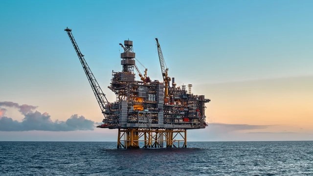 Stabilnya Harga Minyak Dunia Dipengaruhi Negosiasi Nuklir dan Tarif Internasional