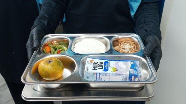 Menu Makan Bergizi Gratis Jadi Sorotan: Dari Kentang Rebus hingga Pemesanan via Instagram