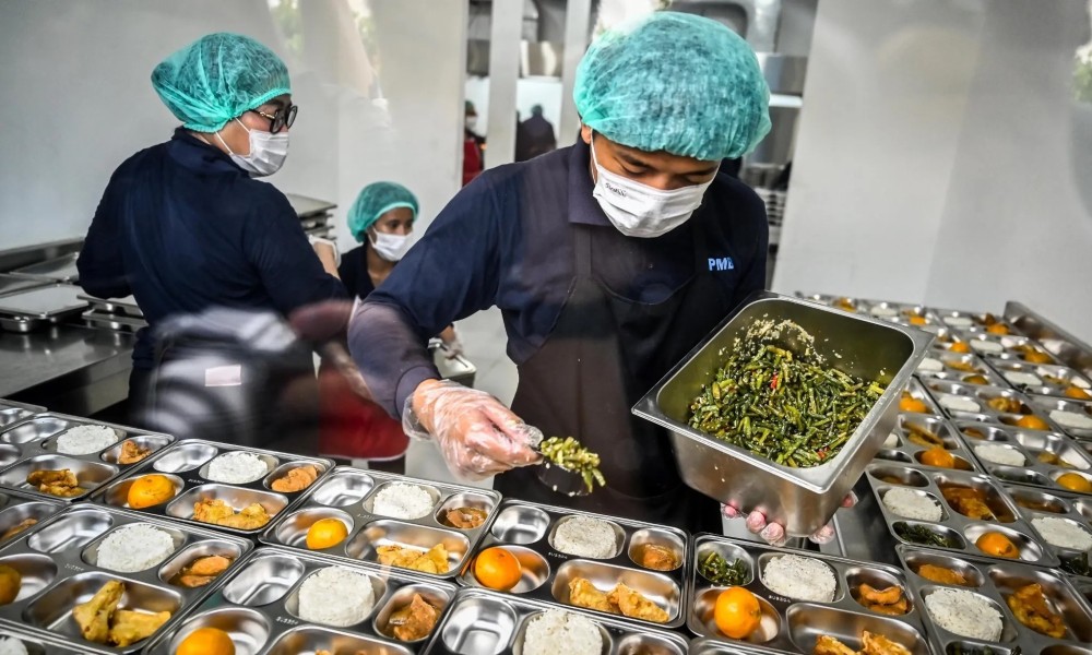 Kemenhan Pastikan Multivitamin Dapur MBG Terjamin Mutu dan Legalitas