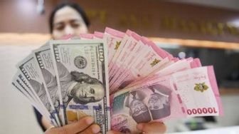 Rupiah Diprediksi Menguat Meski Didorong Fluktuasi Dolar AS Global