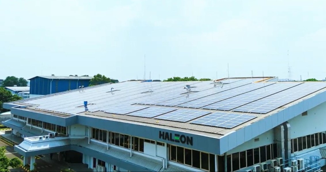 Pemasangan PLTS Atap Haleon Pulo Gadung Dukung Ketahanan Energi