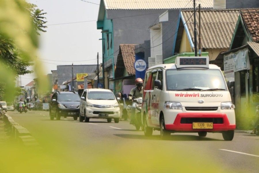 Legislator Surabaya Apresiasi Layanan Transportasi Umum Rute Purabaya Kenpark Lewat Tol