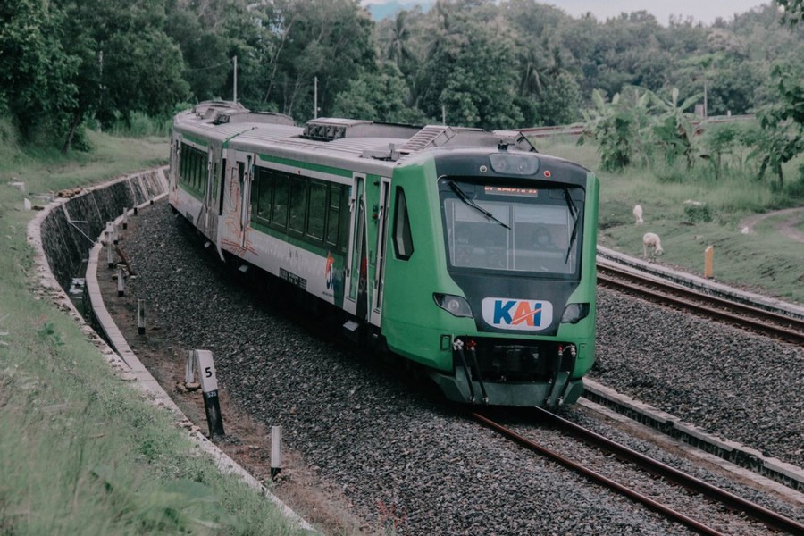 Transportasi Lebih Mudah, Rute Komuter Surabaya Probolinggo Siap 2026