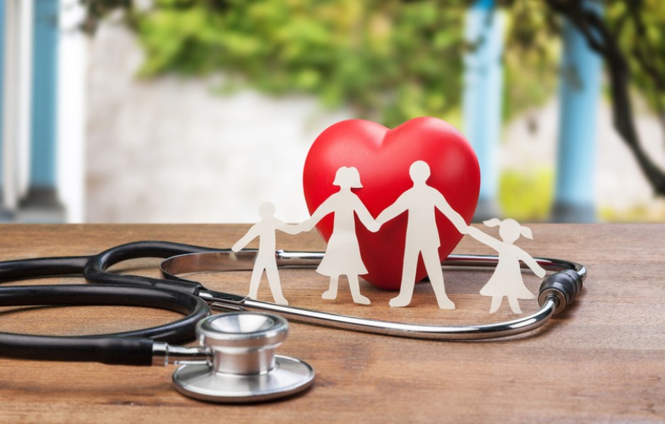 Premi Asuransi Kesehatan 2025 Turun Tajam Tertekan Inflasi Medis Tinggi