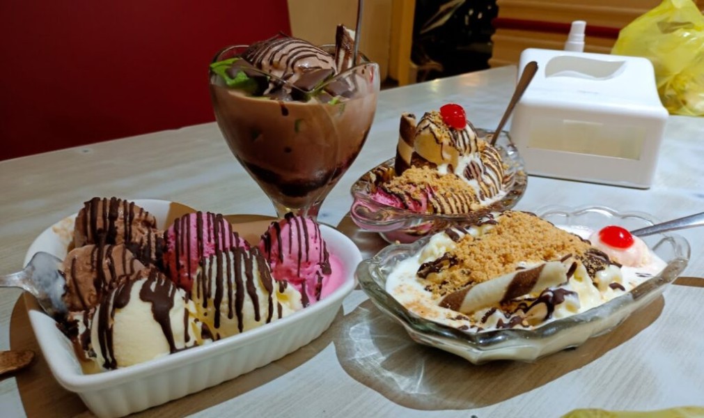 Jelajahi 10 Kedai Es Krim Surabaya Legendaris Nikmati Rasa Tak Tertandingi