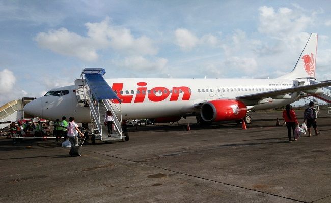 Gubernur Sumbar Harapkan Pelayanan Optimal Lion Air untuk Penerbangan Ibadah Haji Embarkasi Padang 2025