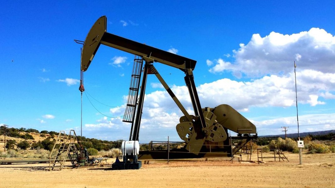 Minyak Kembali Diperbincangkan Usai Manuver OPEC  dan Trump