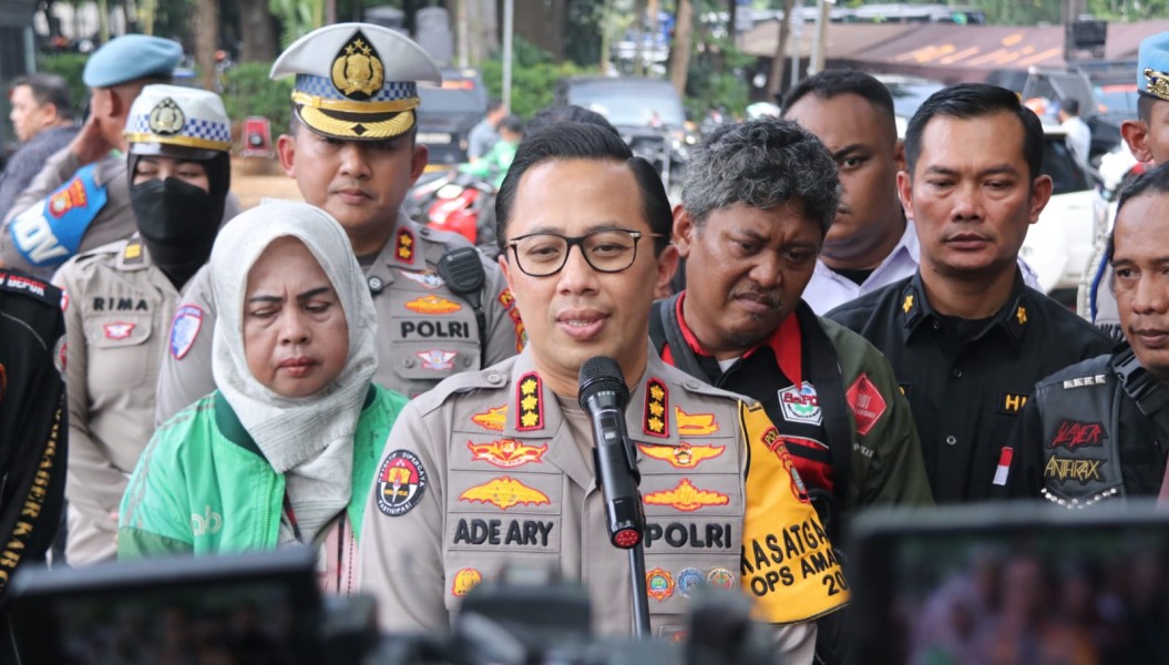 Polda Metro dan Ormas Perkuat Sinergi Jaga Keamanan Jakarta Polda Metro dan Ormas Perkuat Sinergi Jaga Keamanan Jakarta