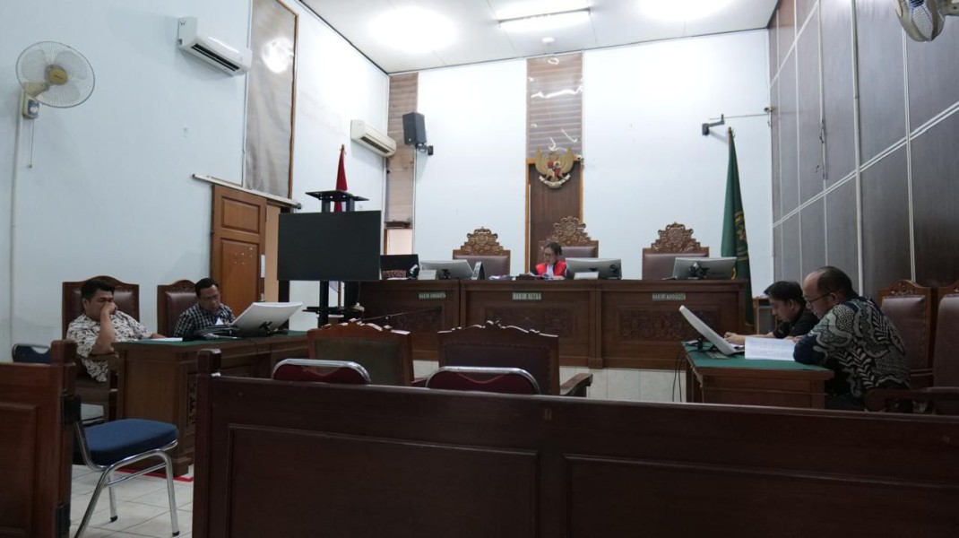 Sidang Lanjutan: KPK Yakin Menang Praperadilan Lawan Tersangka Korupsi Bupati Situbondo Karna Suswandi