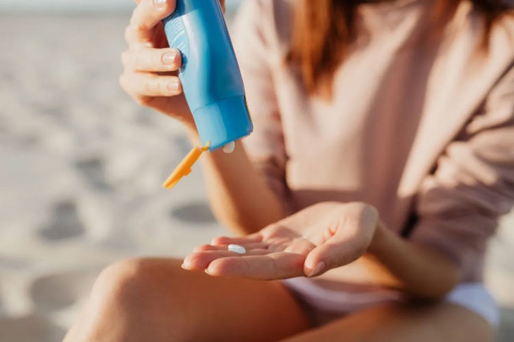 Sinar UV dan Bukti Ilmiah di Balik Sunscreen