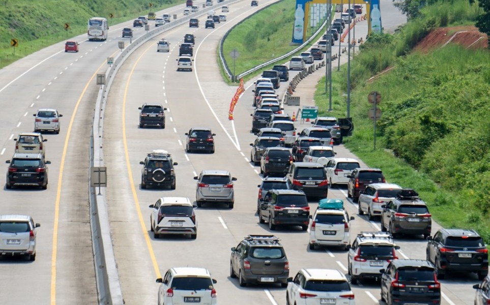 Kemenhub Prediksi Jawa Tengah Jadi Titik Terpadat Jelang Libur Natal dan Tahun Baru 2026