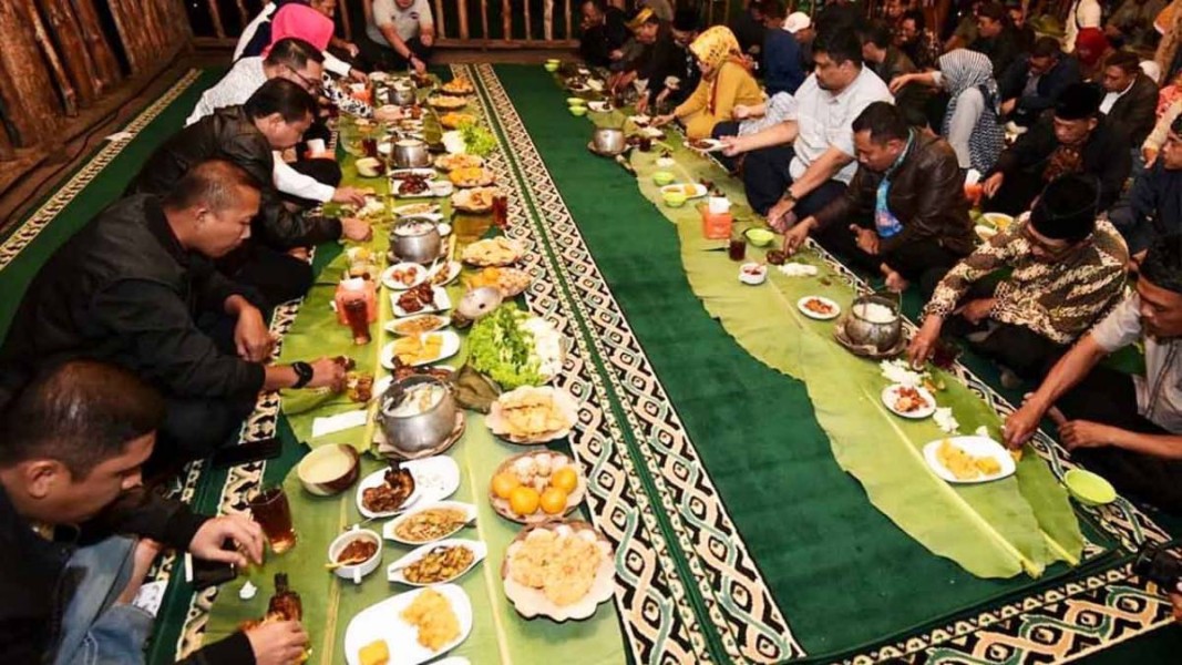 Memasuki Ramadan di Indonesia: Tradisi dari Berbagai Daerah yang Sarat Makna