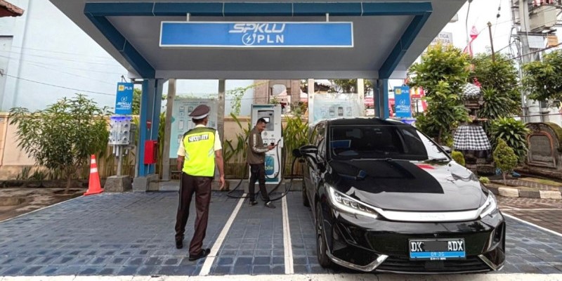 Rekor Baru SPKLU Saat Lebaran Perkuat Tren Positif Kendaraan Listrik Indonesia