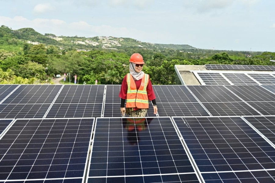 Optimisme Energi Surya Dorong Indonesia Capai Target PLTS 10 GW