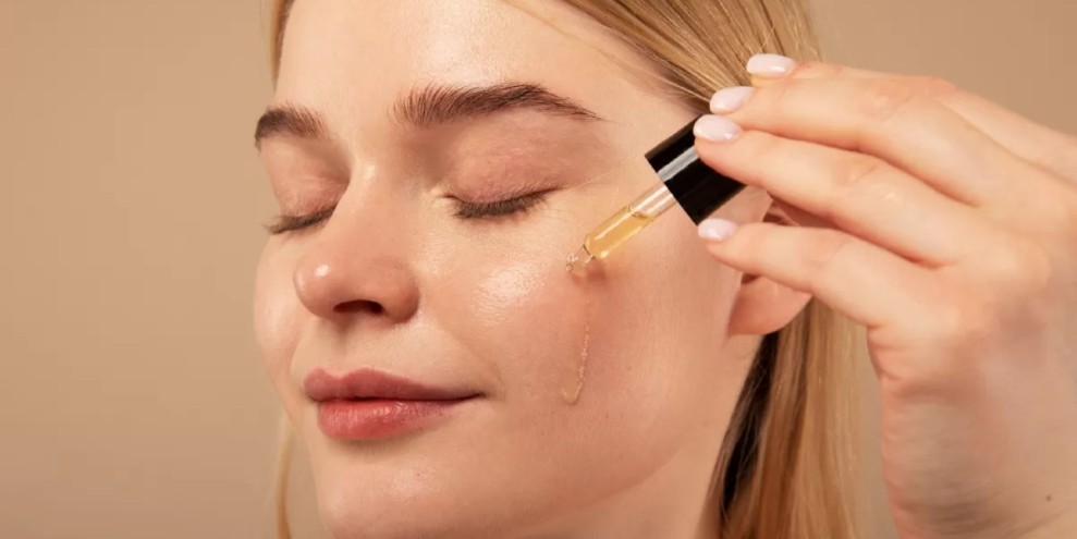 Fakta Tentang Retinol untuk Mengatasi Flek Hitam pada Kulit