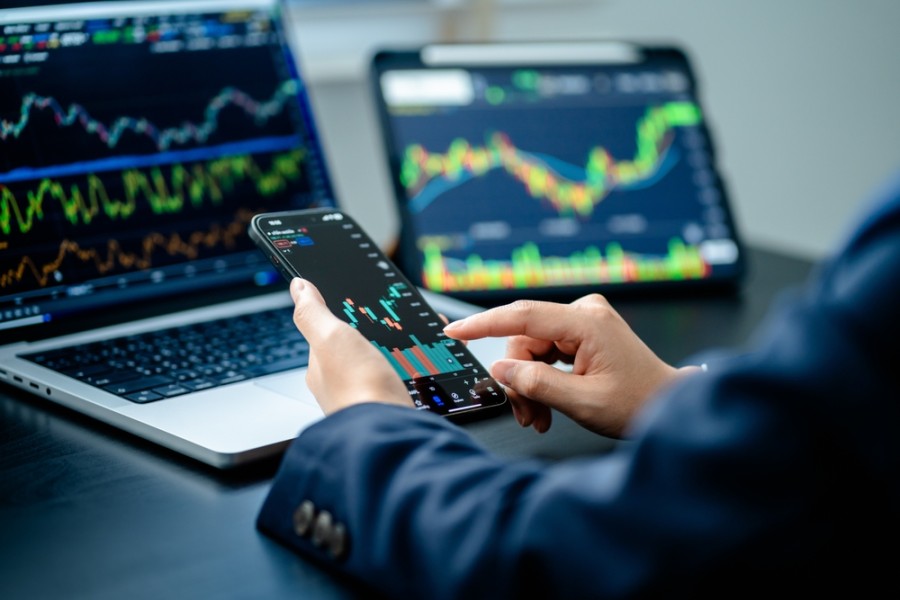 IHSG Menguat, Rekomendasi Saham Terbaik Investor Hari Ini