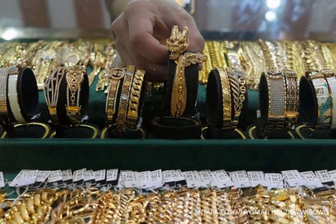 Prospek Emas di Tengah Gejolak Perang Dagang: Antam Ungguli Emas Spot dengan Imbal Hasil Menggoda