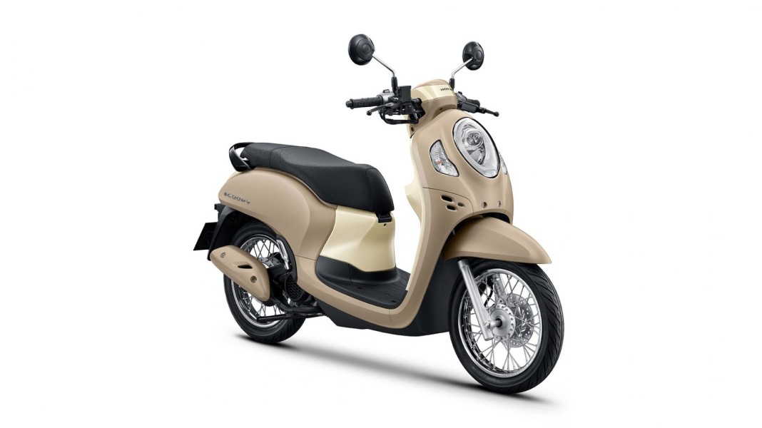 Honda Scoopy 2025 Hadir dengan Warna Baru dan Fitur Smart Key