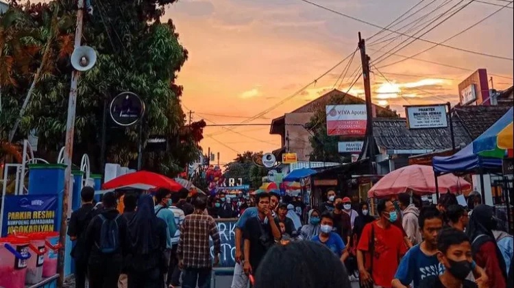 Asal Usul Ngabuburit Dalam Tradisi Ramadan Di Indonesia Lengkap