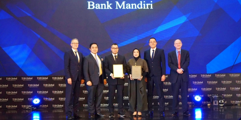 Bank Mandiri Panen Penghargaan Berkat Strategi ESG dan Inovasi Digital