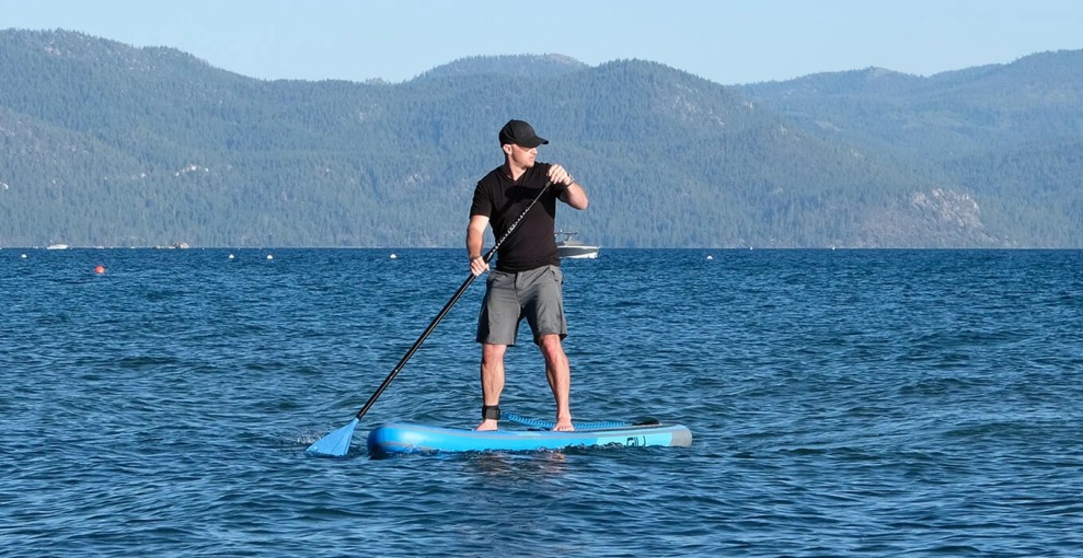Panduan Pemula Stand Up Paddleboarding: Board dan Teknik Mendayung