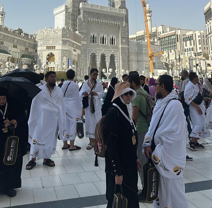 Khusyuk dan Penuh Haru, Jamaah Umroh Akbar Uhud Tour bersama Ustadz Khalid Basalamah Tuntaskan Ibadah di Makkah