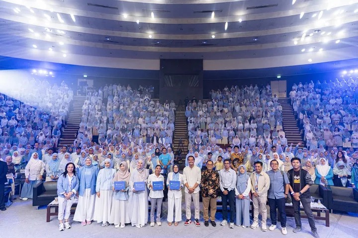 Wardah Inspiring Teacher 2026: 25.000 Guru Siap Kuasai Teknologi AI