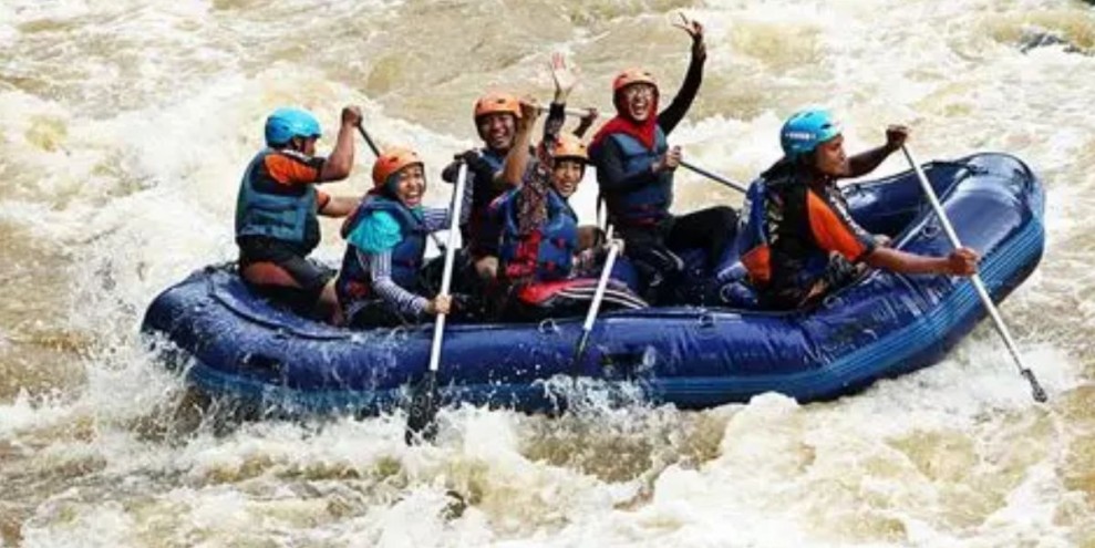 Rekomendasi Outbound Sukabumi dan Paket Seru untuk Team Building