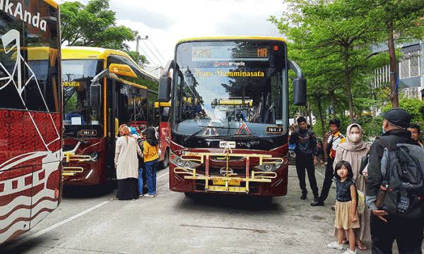 Transportasi Listrik di Makassar, Sopir Lokal Diprioritaskan