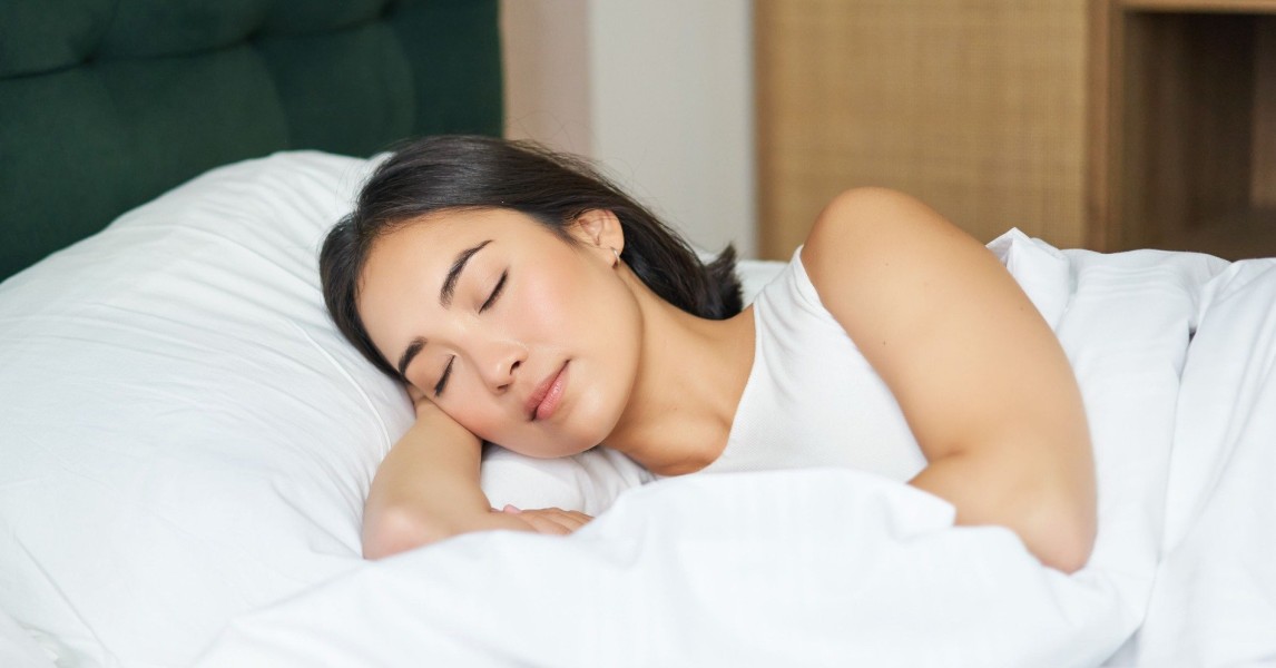 Tidur Malam pada Jam Sama Turunkan Tekanan Darah