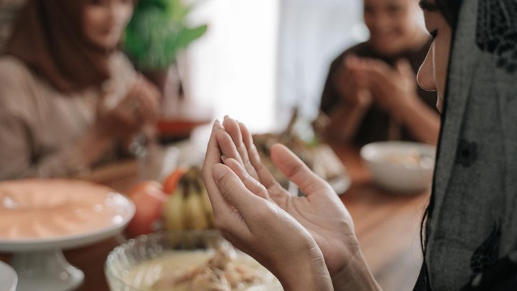 Panduan Lengkap Bacaan Doa Niat Puasa Ganti Ramadhan Karena Halangan Haid