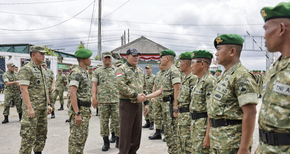Menhan Tegaskan Yonif TP Simbol Kehadiran Negara bagi Rakyat