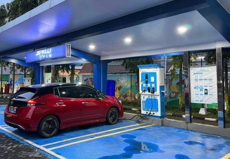 Kolaborasi Swasta dan Pemerintah Tingkatkan Infrastruktur SPKLU Nasional