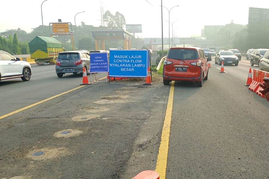Jasa Marga Terapkan Contraflow di Tol Jakart Tangerang