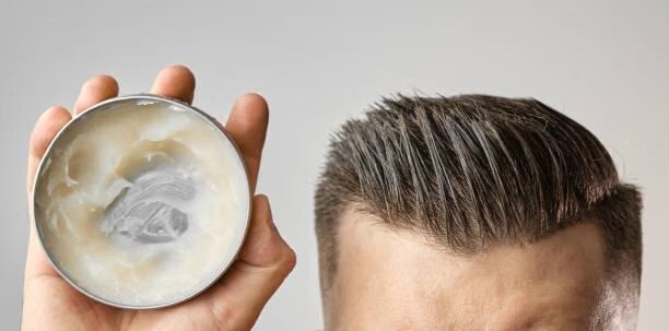 Rekomendasi Pomade Pria Terbaik Bikin Rambut Rapi Tahan Lama Seharian