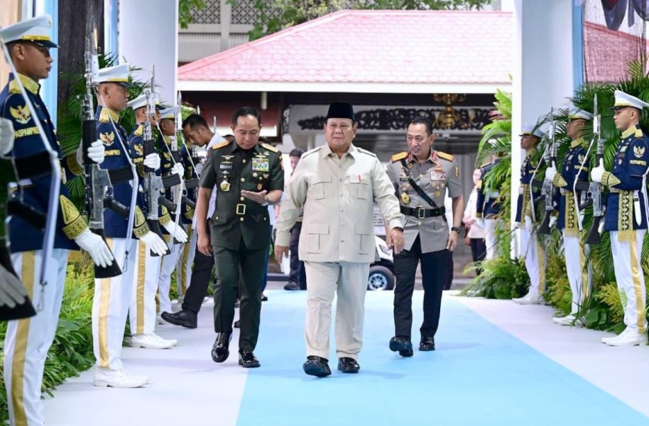 Presiden Prabowo Subianto Berikan Arahan Strategis untuk Pimpinan TNI dan Polri Hari Ini