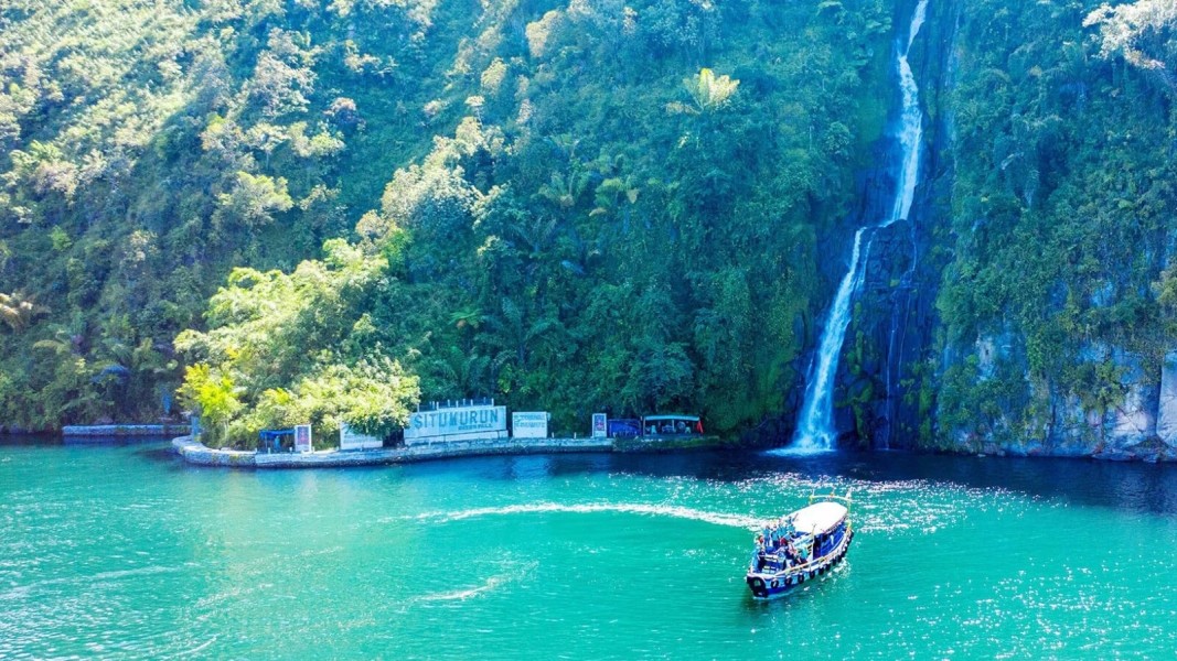 5 Wisata Top Danau Toba