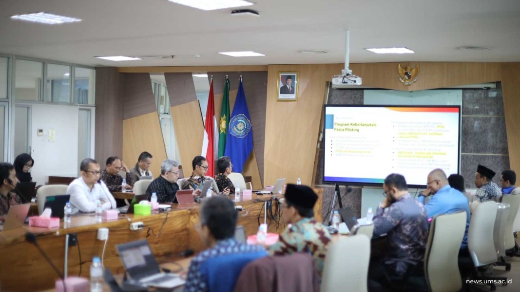 Transformasi Digital Pendidikan, Guru MI Muhammadiyah Karanganyar Kembangkan Sistem Smart School