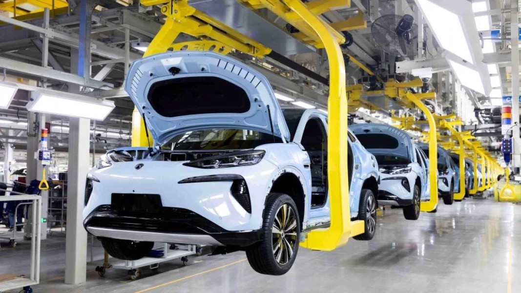 Arah Kebijakan Insentif Kendaraan Listrik 2026 Masih Menggantung dan Jadi Sorotan Industri Otomotif Nasional