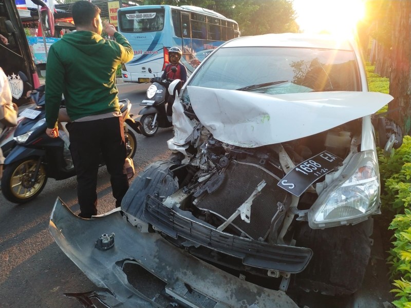 Kecelakaan Beruntun di Bogor Libatkan Enam Kendaraan, Pengemudi Diamuk Massa Usai Diteriaki Maling