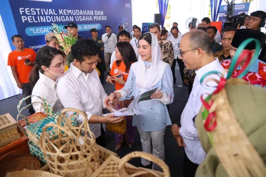 Festival UMKM Trenggalek 2025 Diserbu Ribuan Peserta: Dapat KUR, Sertifikat Halal hingga NIB