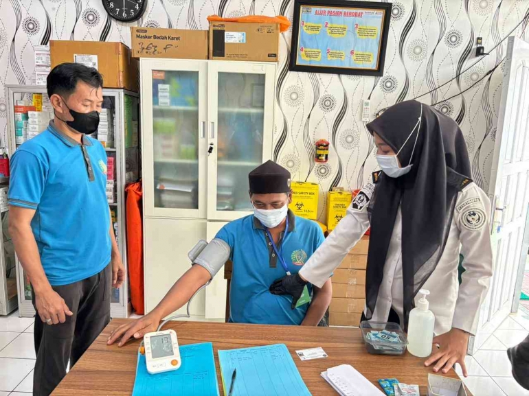 Layanan Kesehatan Rutin Rutan Kelas IIB Rantau Pastikan Hak Seluruh Warga Binaan Terpenuhi