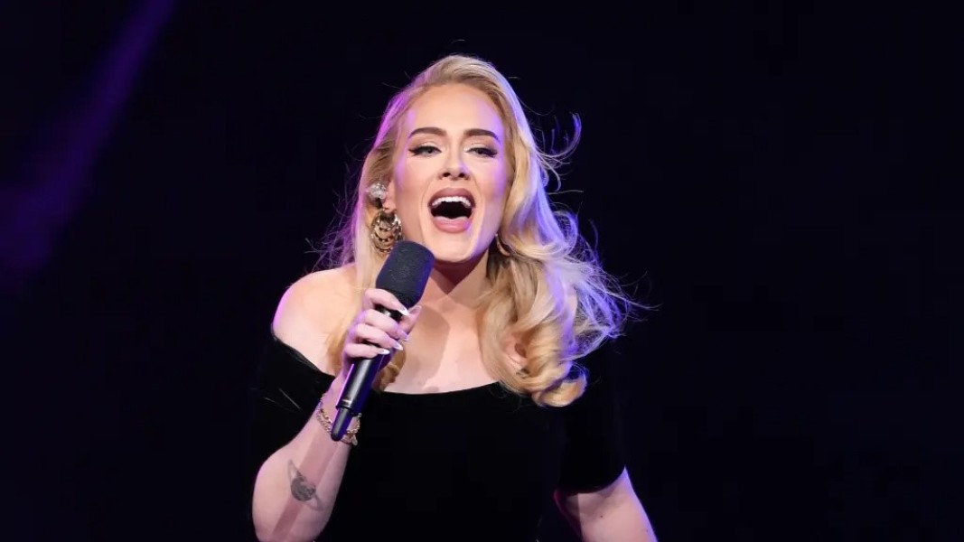 Adele Akan Memulai Karier Aktingnya Lewat Film Terbaru Garapan Tom Ford